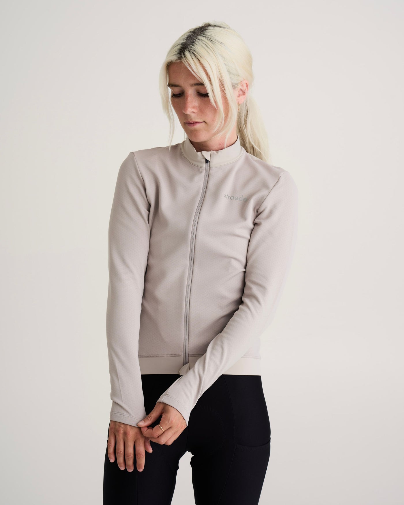 #farbe_warm grey | #label_174cm/58kg/XS
