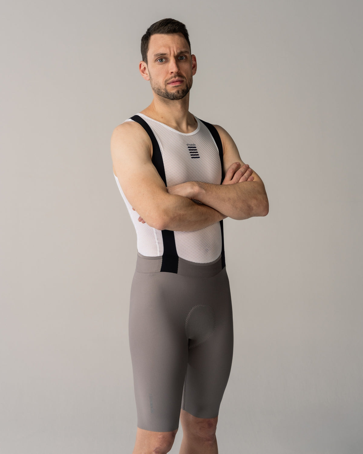 nahtlose Aero Bib Shorts für Herren in hellgrau