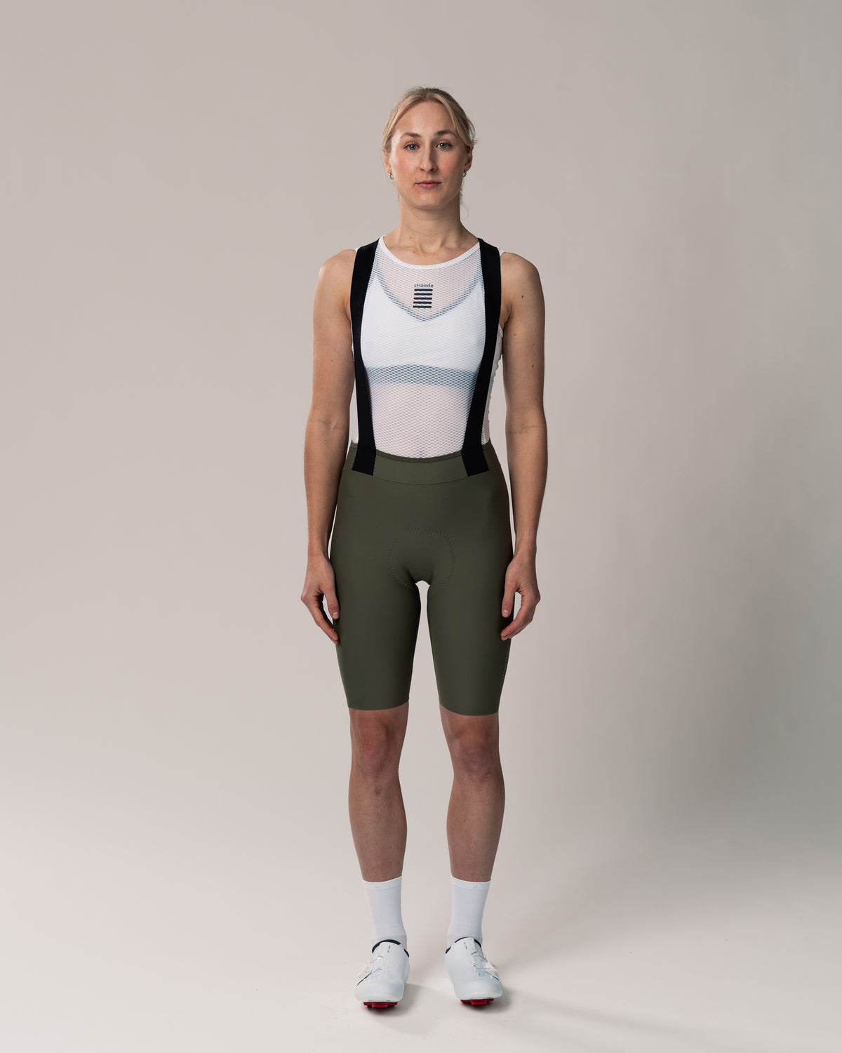 nahtlose Aero Bib Shorts für Damen in oliv grün