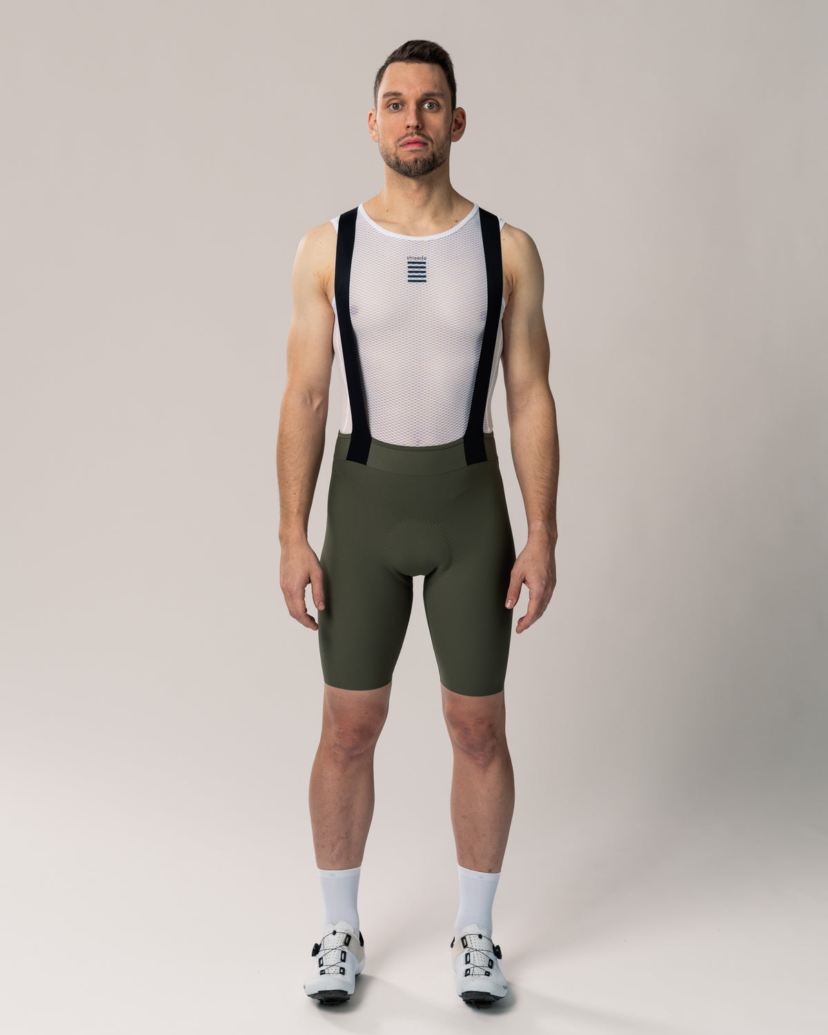 nahtlose Aero Bib Shorts für Herren in oliv grün