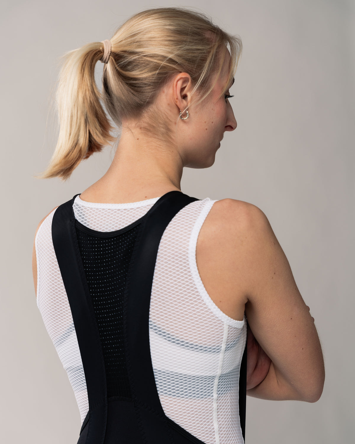 nahtlose Aero Bib Shorts für Damen in schwarz