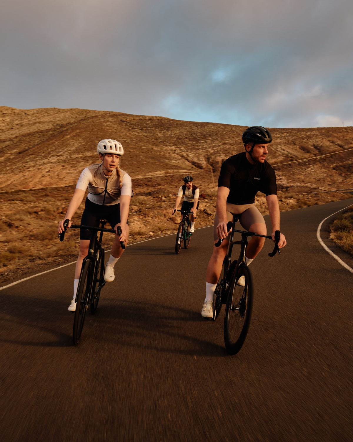 nahtlose Aero Bib Shorts für Herren in hellgrau