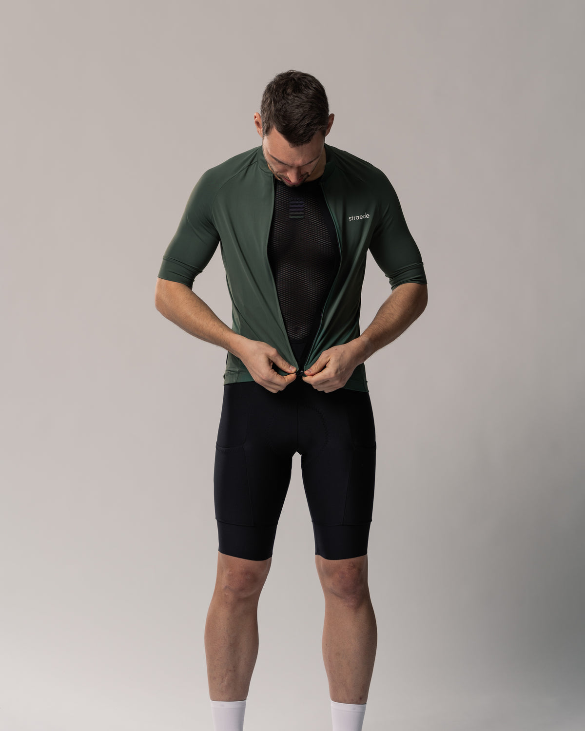 Allround - Fahrradtrikot Kaern Jersey Men 2024 Kurzarm grün mit Reißverschluss