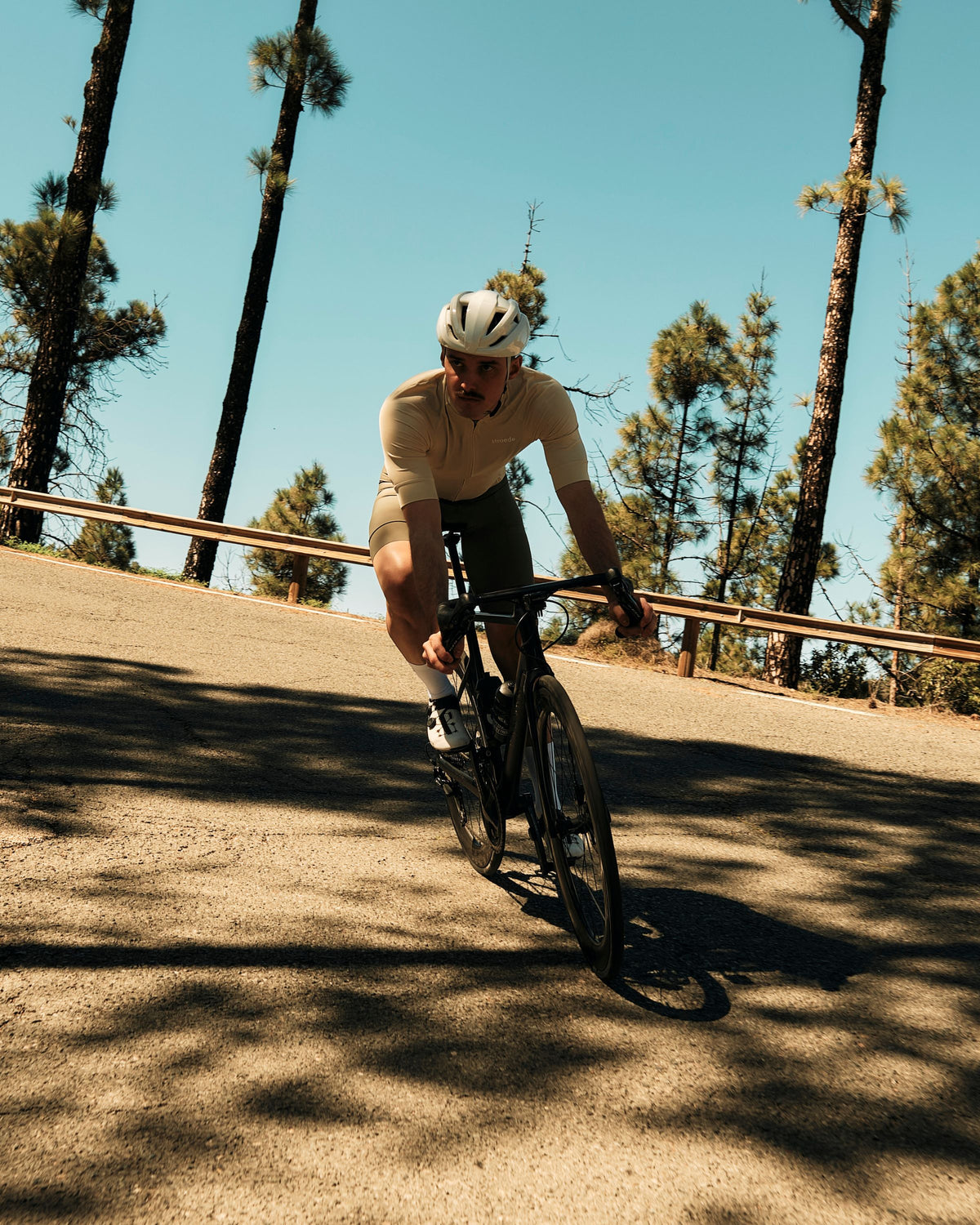 Allround - Fahrradtrikot Kaern Jersey Men 2024 Kurzarm sand