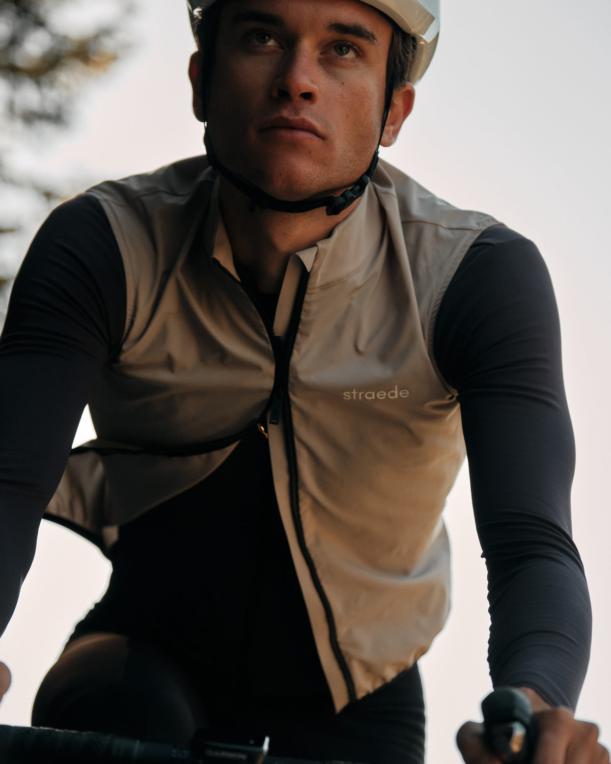 leichte Weste Herren in off white doppelseitiger Reißverschluss