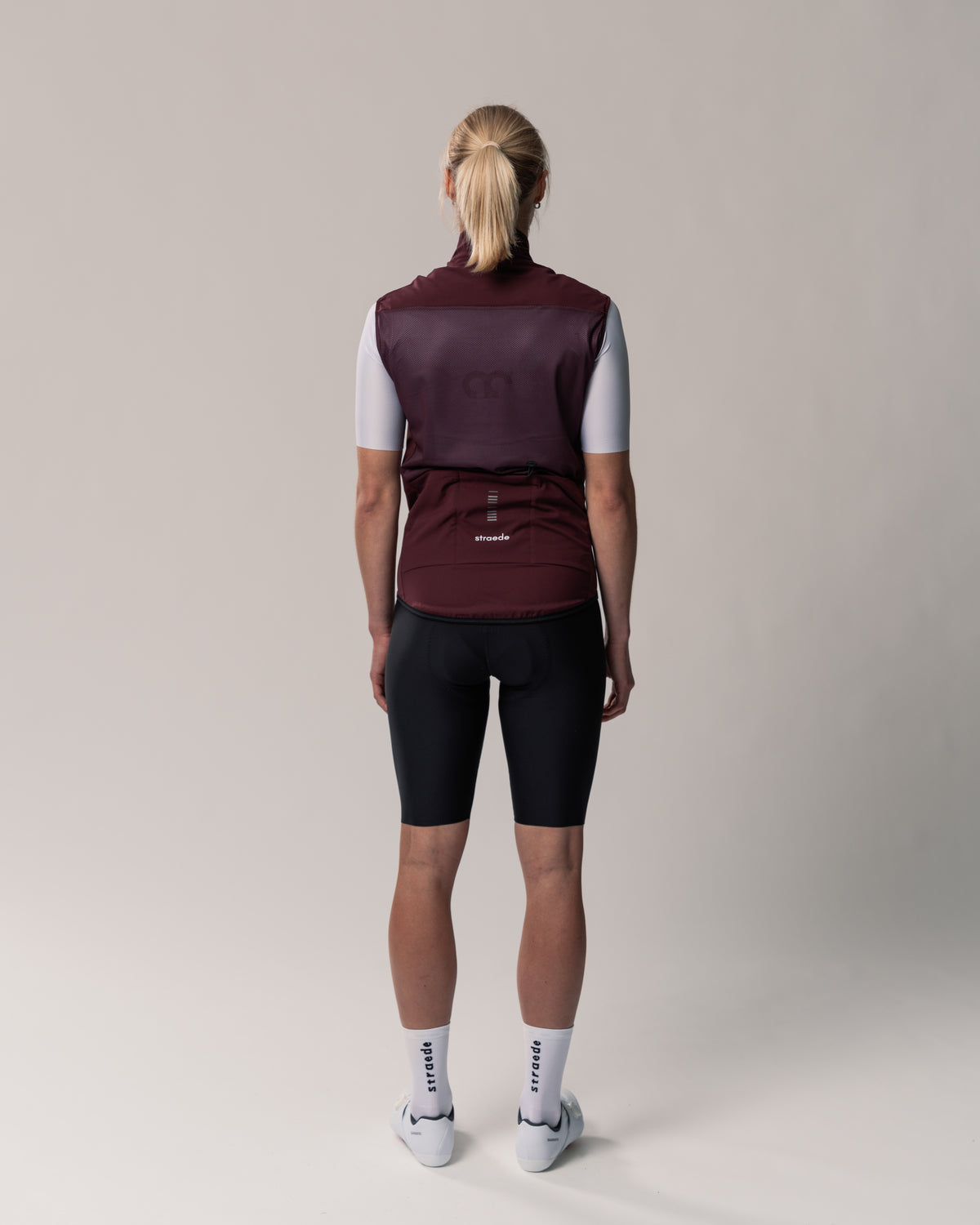 leichte Weste für Damen in bordeaux Mesh-Rückseite