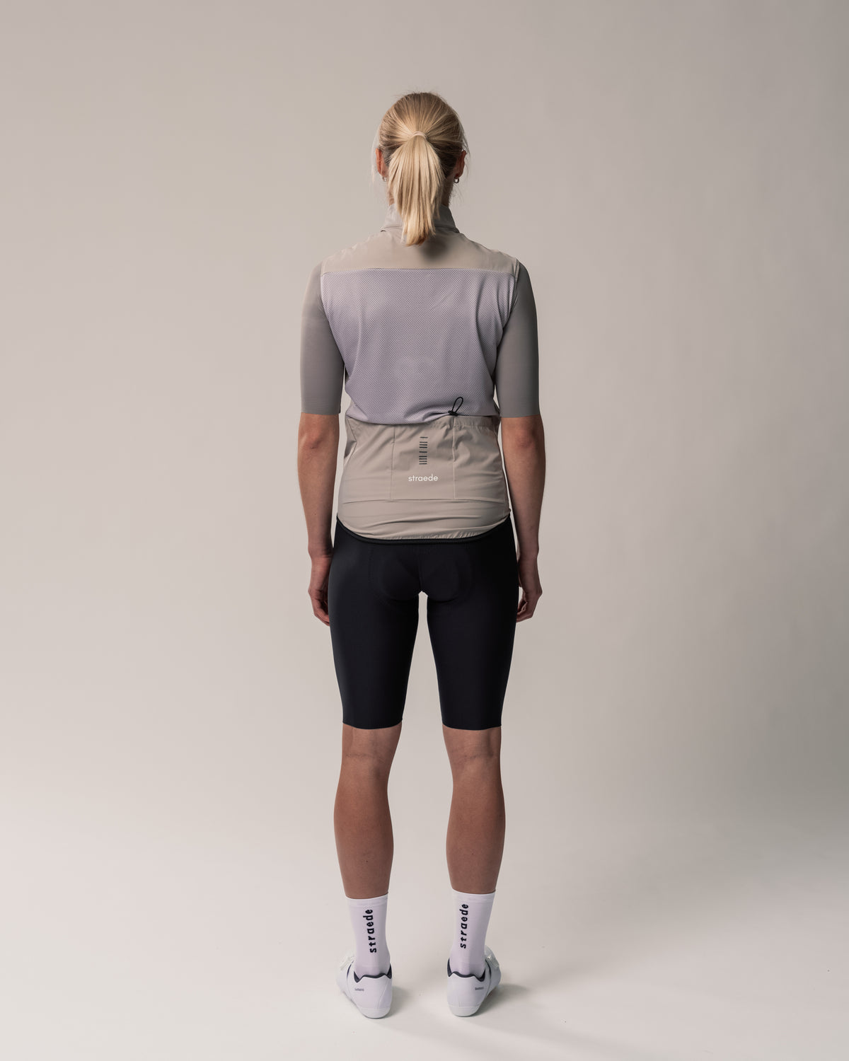 leichte Weste für Damen in off white Mesh-Rückseite
