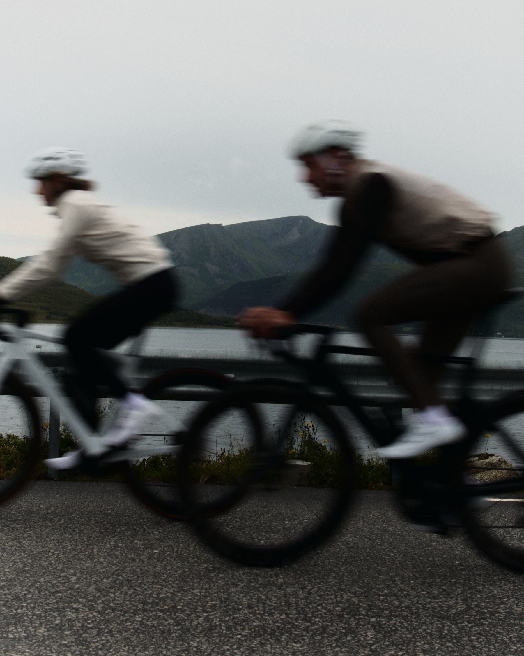 Radfahren im Herbst: Passende Kleidung für die wechselhafte Jahreszeit