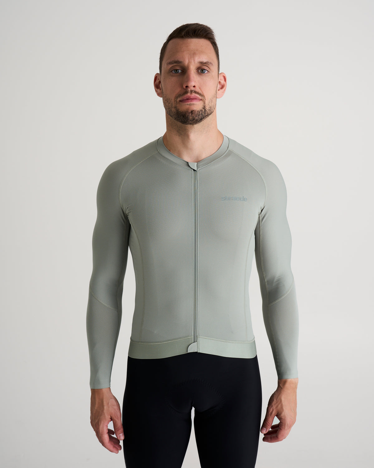 #farbe_light sage | #label_185cm/80kg/M