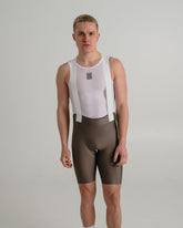 #farbe_tarmac | nahtlose Aero Bib Shorts für Herren in grau