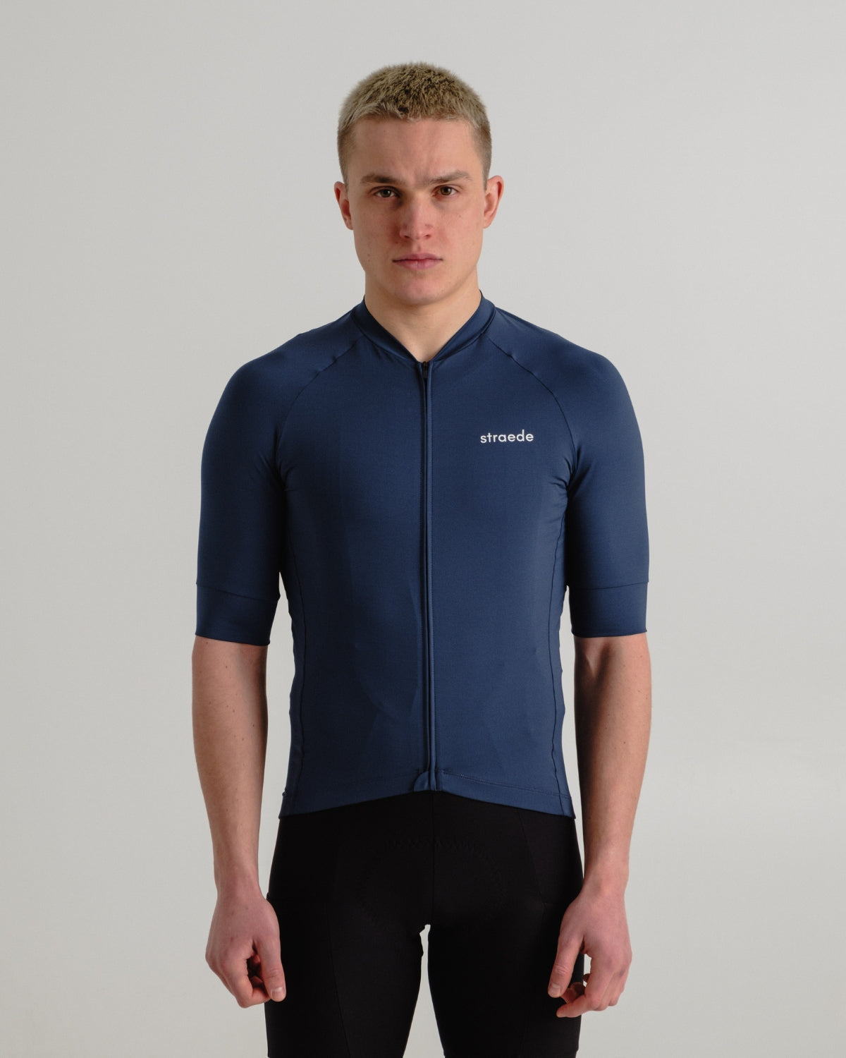 #farbe_deep blue