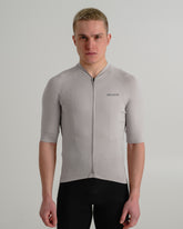 #farbe_pale grey