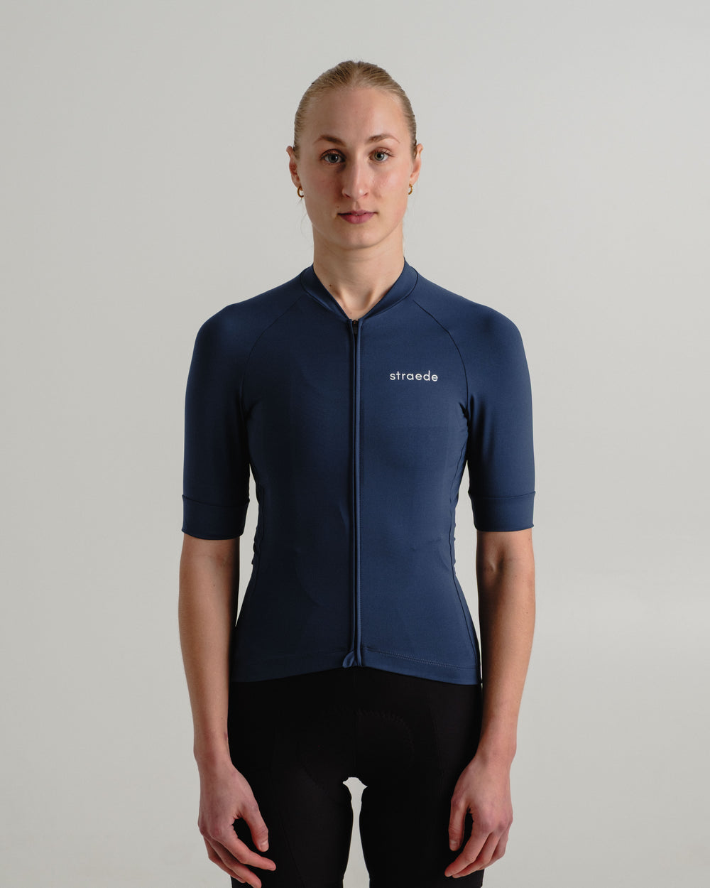 #farbe_deep blue
