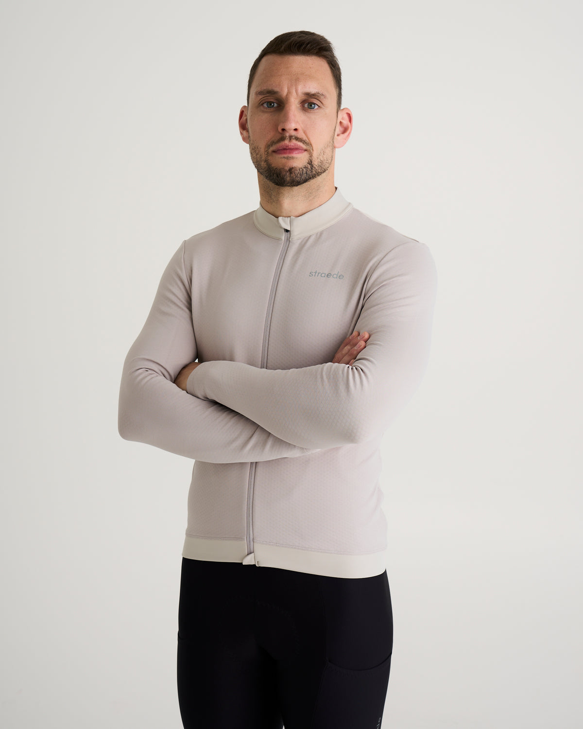 #farbe_warm grey | #label_185cm/80kg/M