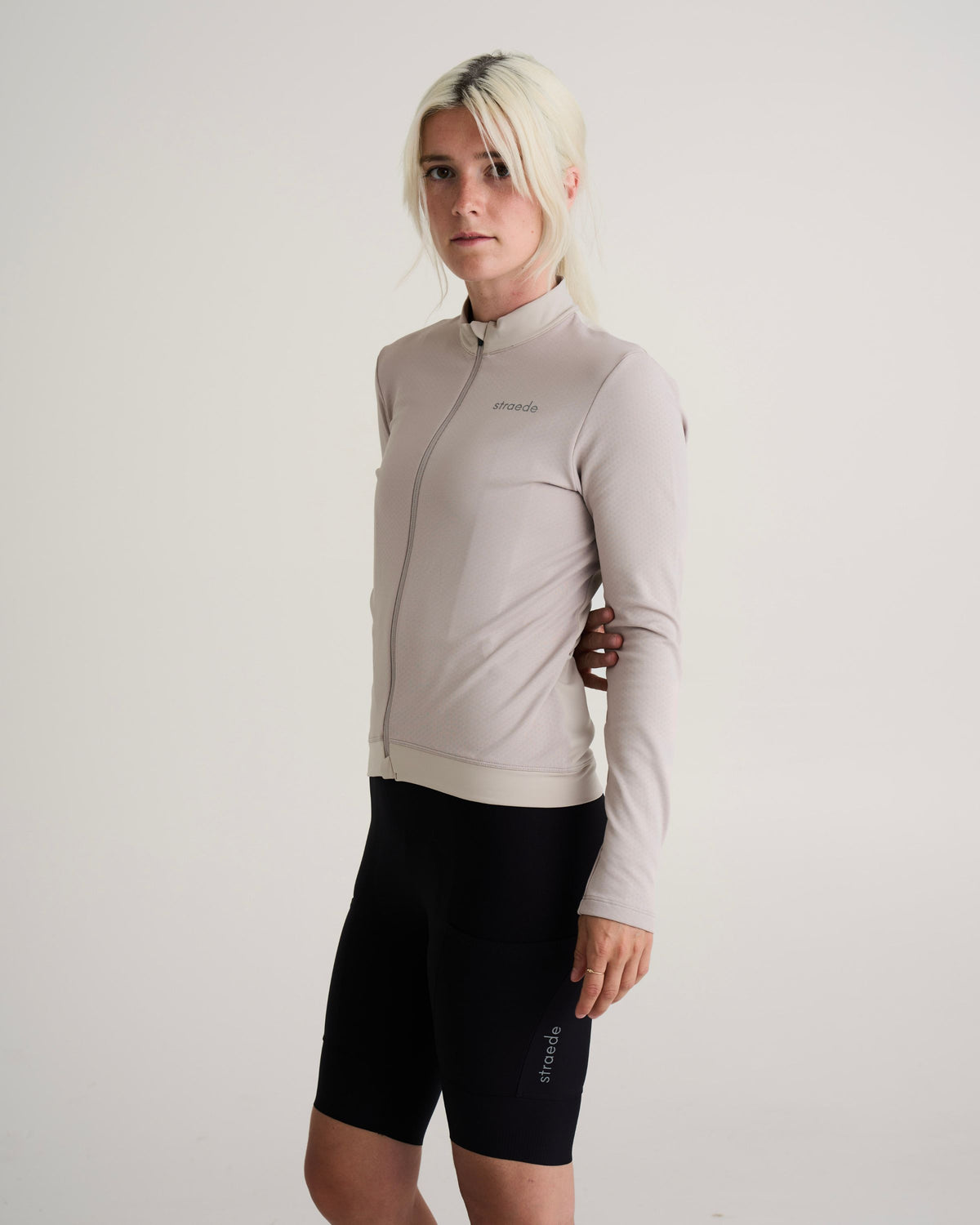 #farbe_warm grey | #label_174cm/58kg/XS