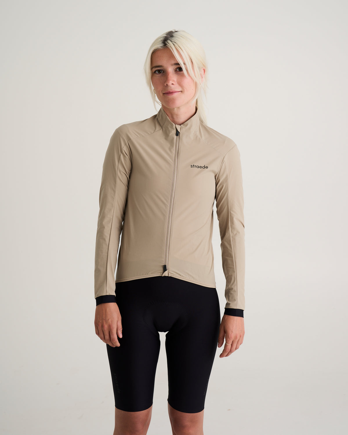 #farbe_dusty beige | #label_174cm/58kg/XS