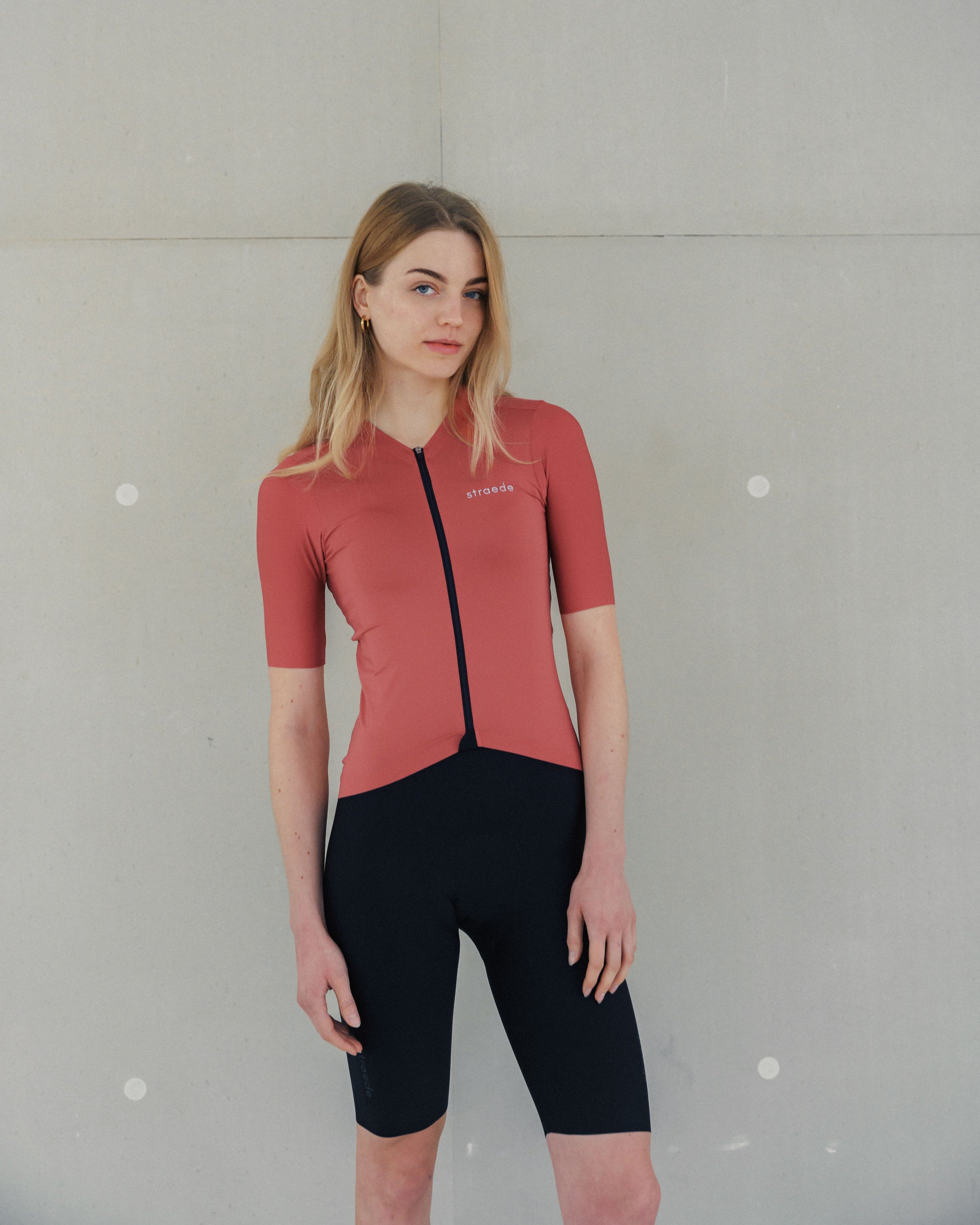 <p> Aerlig Jersey Women</p>