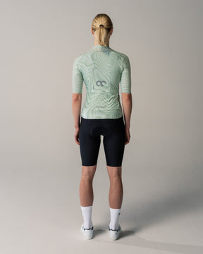 Aerlig Jersey Women in topographischem Design Kurzarm apfelgrün