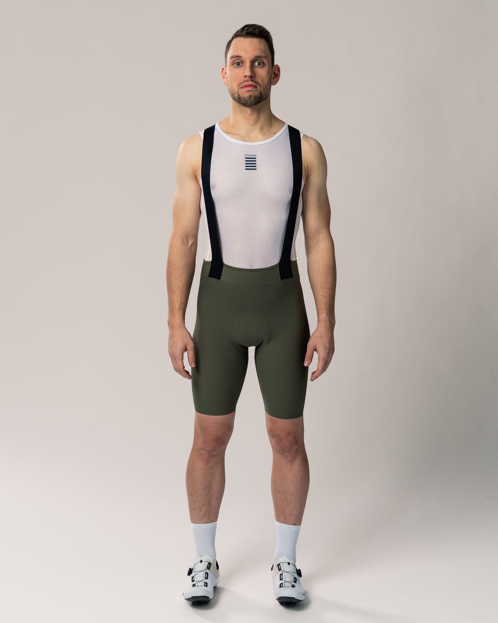 #farbe_olive | nahtlose Aero Bib Shorts für Herren in oliv grün