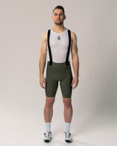 #farbe_olive | nahtlose Aero Bib Shorts für Herren in oliv grün