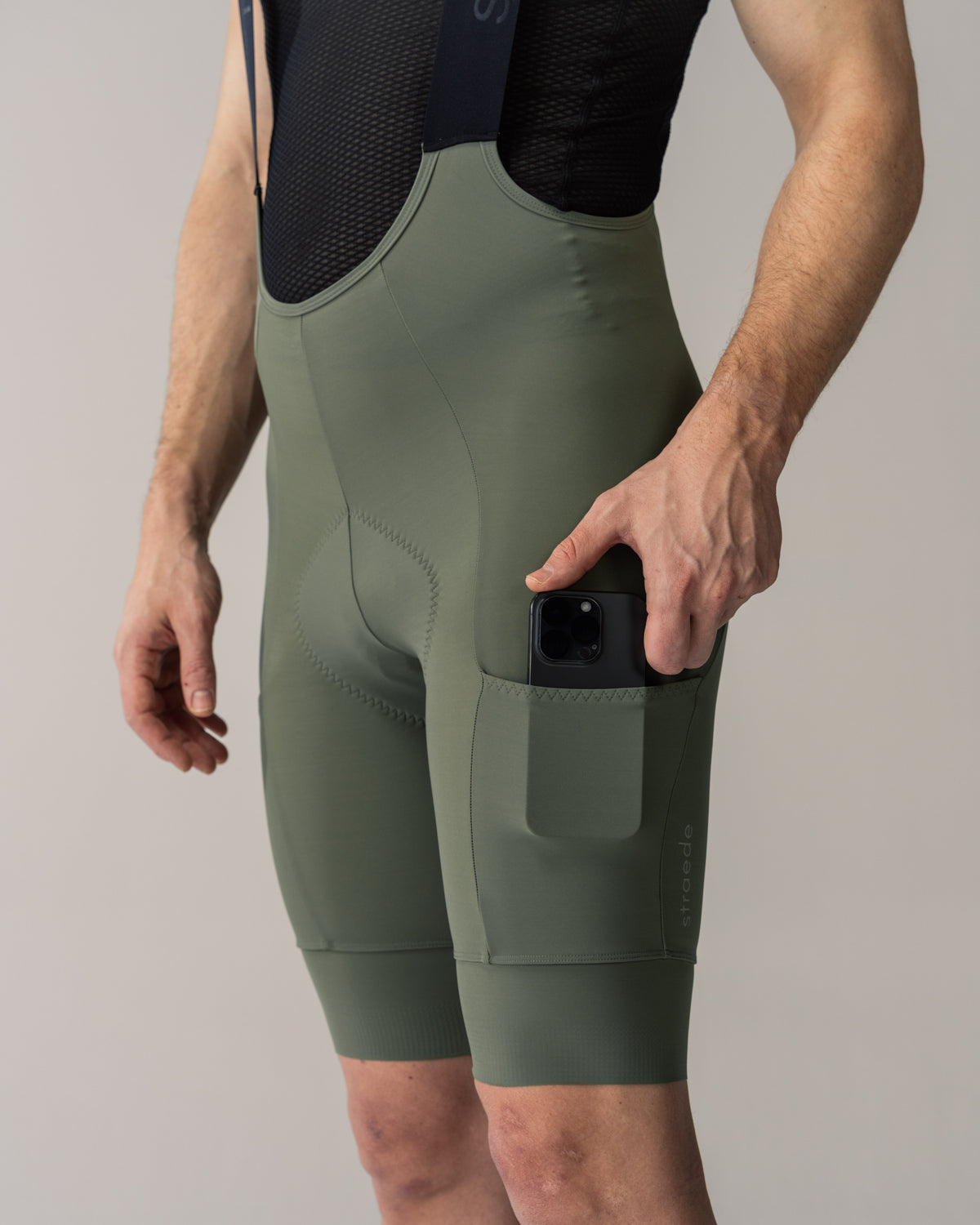 Radhose Cargo Endurance Bib Shorts Men grün