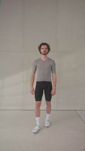 Aerlig Jersey Men Produktvideo