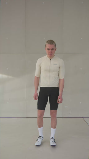 Kaern Pro Jersey Men Produktvideo