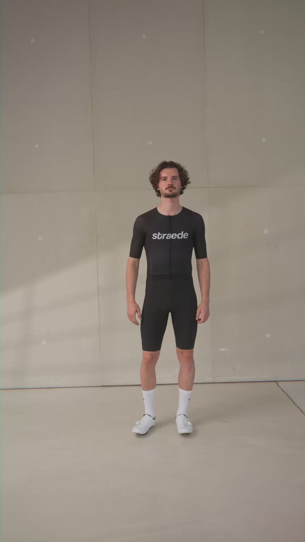 Racesuit Men Produktvideo