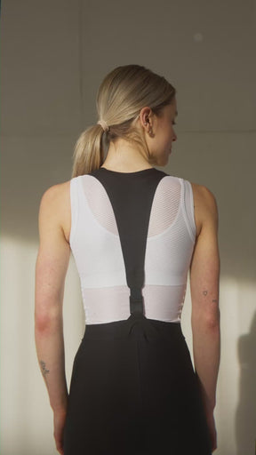 Aero Bib Shorts Women Ease Produktvideo