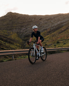 Aero Pro Bib Shorts Women