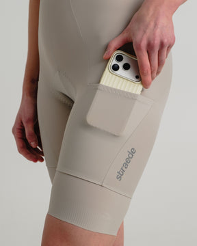 Straede Cargo Bib Shorts mit Beintaschen für Frauen