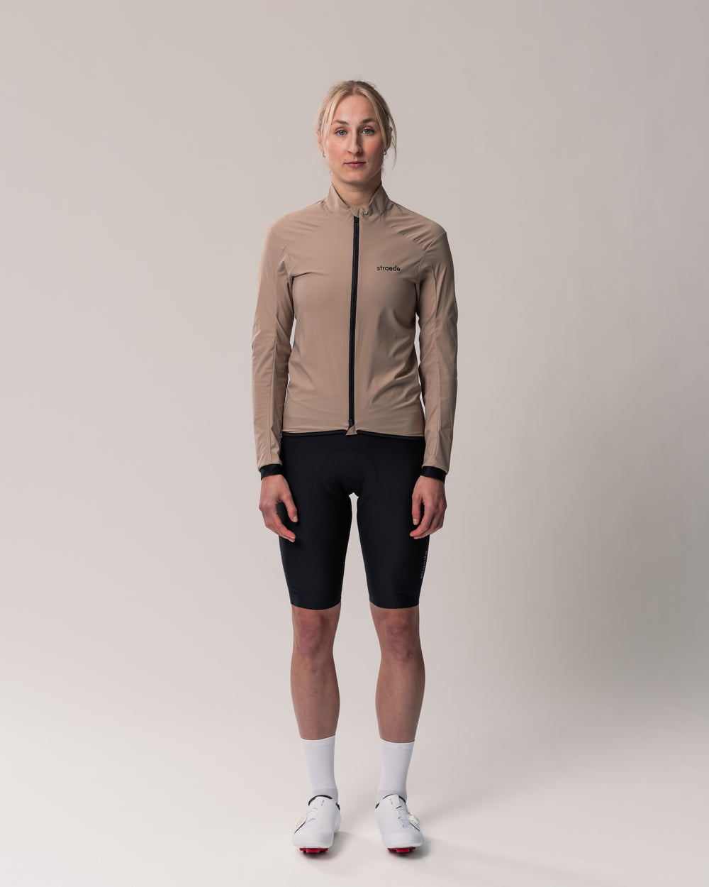 #farbe_dusty beige | Windbreaker für Damen in beige