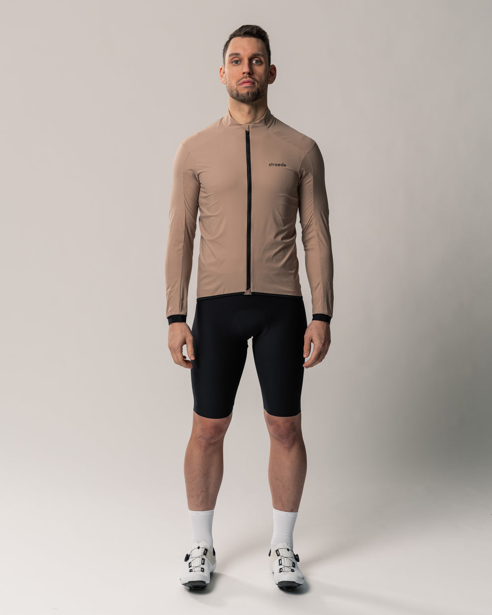 #farbe_dusty beige | leichte Windbreaker Men in beige